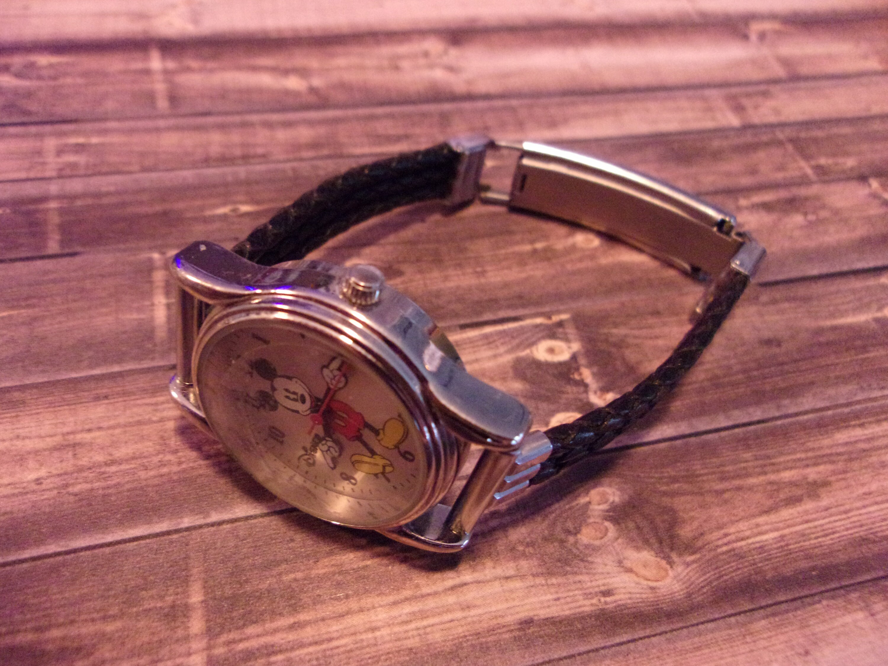 Working Disney Quartz Mickey Mouse Watch on Special Vintage  display picture 1