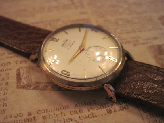 Stunning and RARE!!!! 9K Solid Gold Manual Men's … - image 5