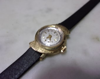 Accutron Bulova Womens Watch-diamond Accent With Genuine  display picture 2