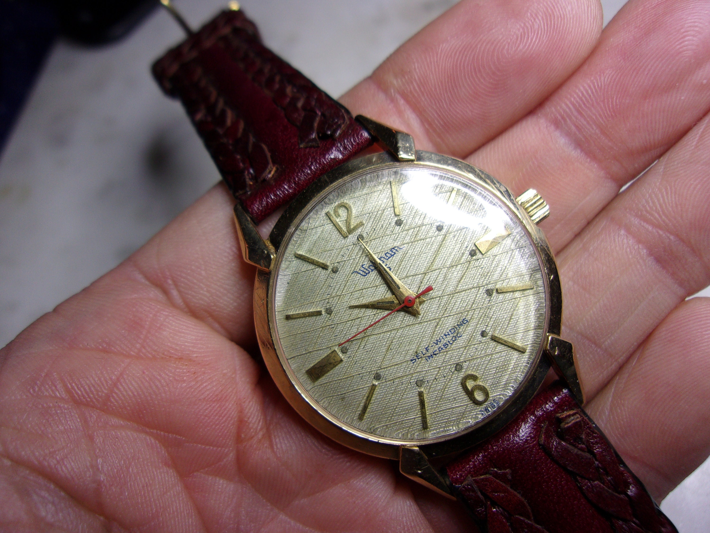 Waltham watch hotsell self winding