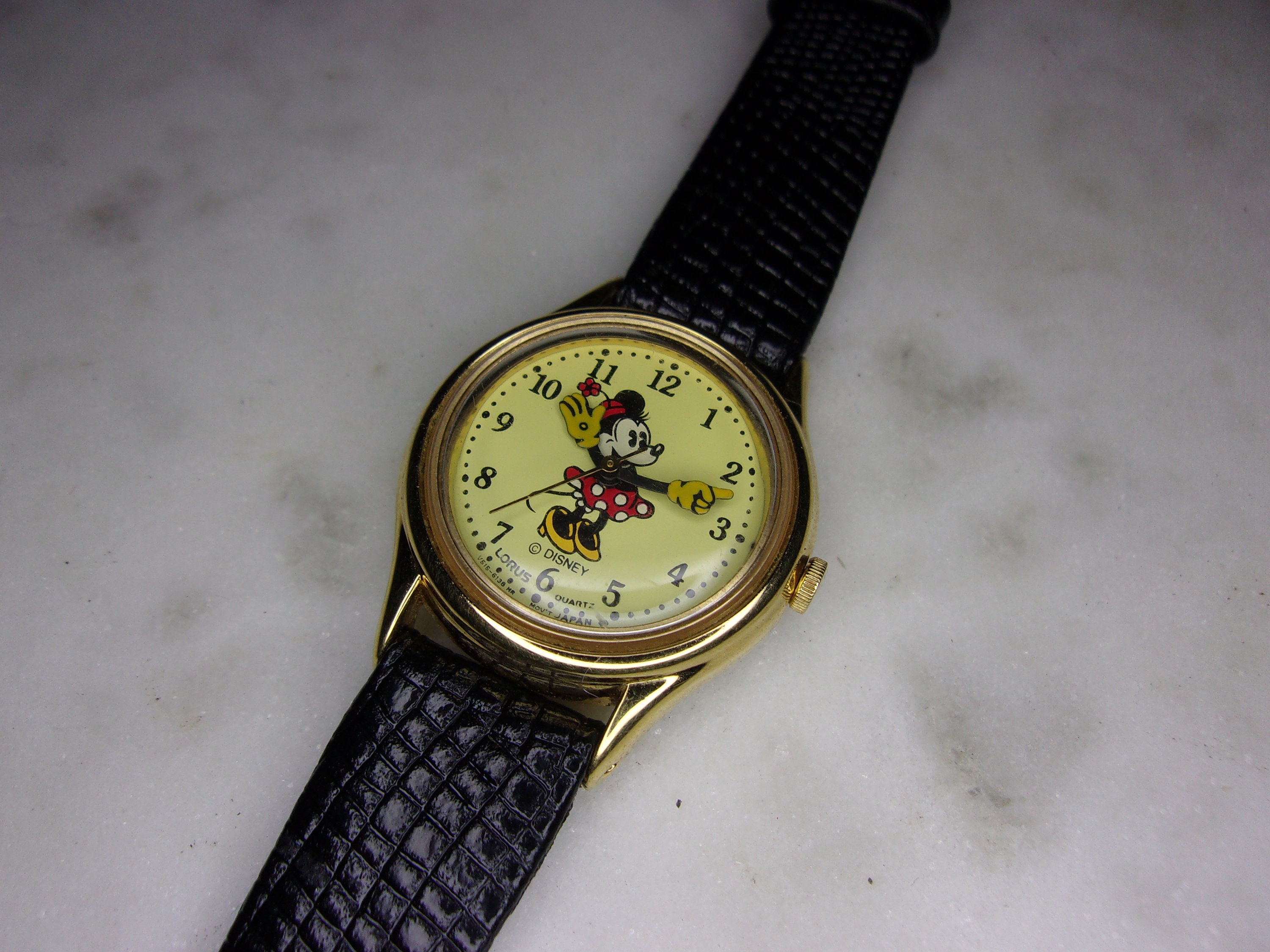 Working Disney Lorus Quartz MINNIE MOUSE Watch on New Leather Band, Smaller Size, Working