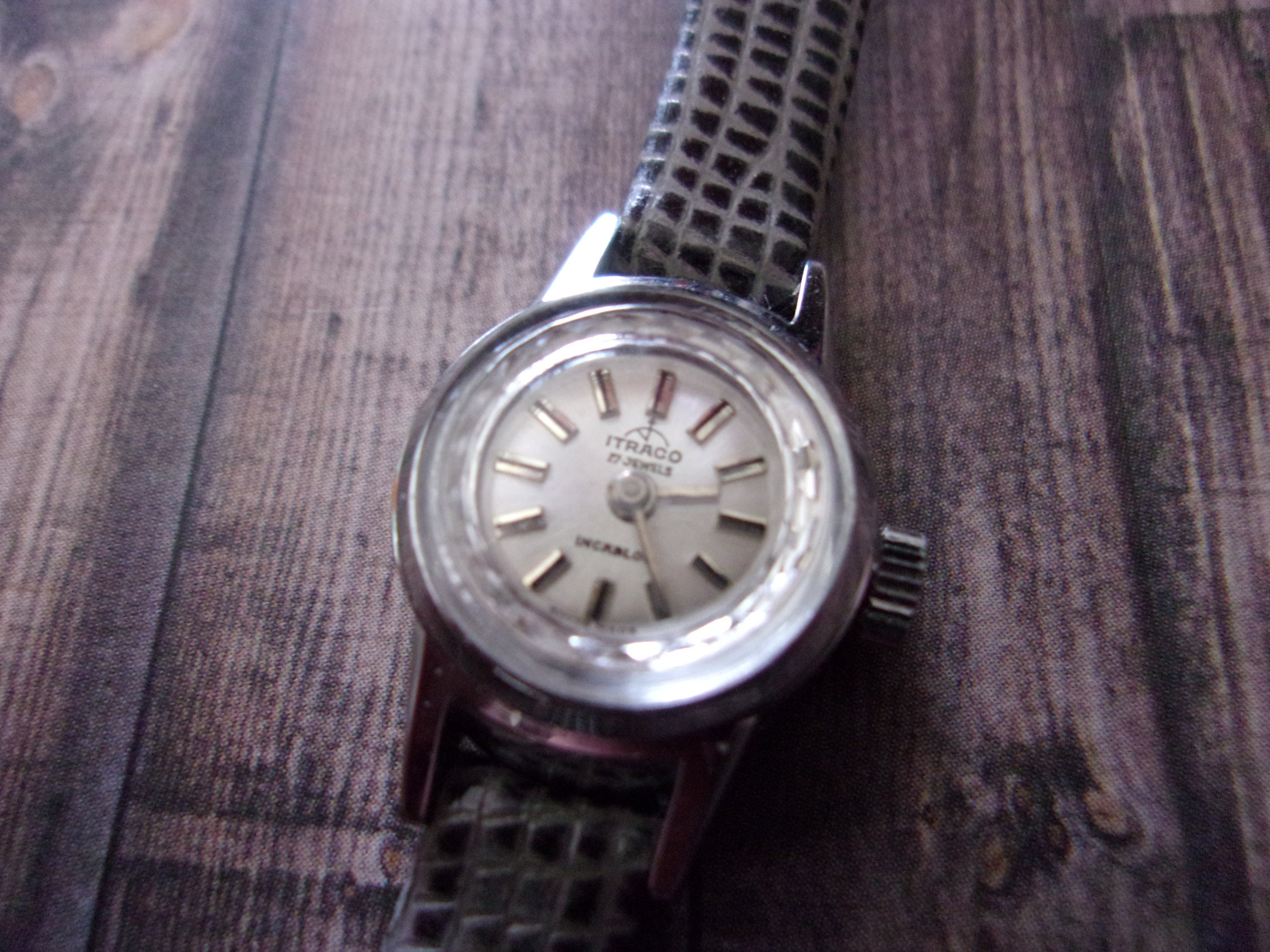 Vintage ITRACO Stainless Steel Manual Ladies' Wristwatch