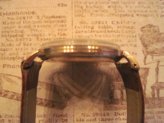 Stunning and RARE!!!! 9K Solid Gold Manual Men's … - image 8