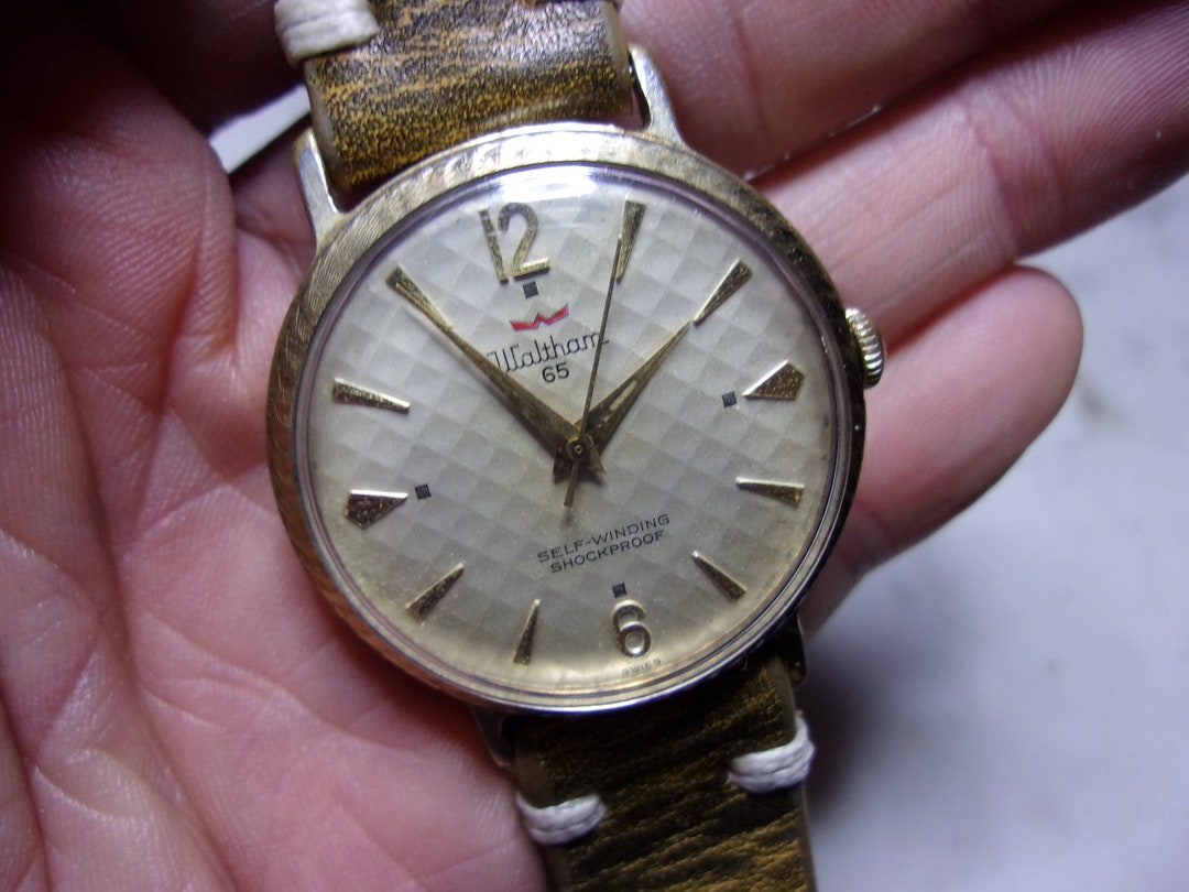 招*猫様 WALTHAM 自動巻き 腕時計 ROLLMATIC 65jewel SALE!! WALTHAM 65 Jewel Automatic Men's Watch in Good Working