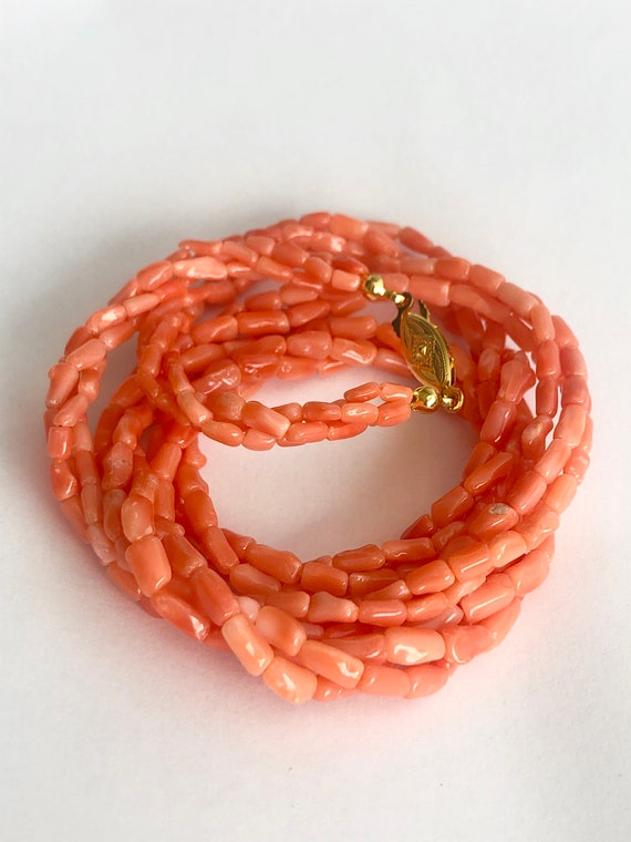 VINTAGE Two strand, Genuine natural CORAL necklace Gem