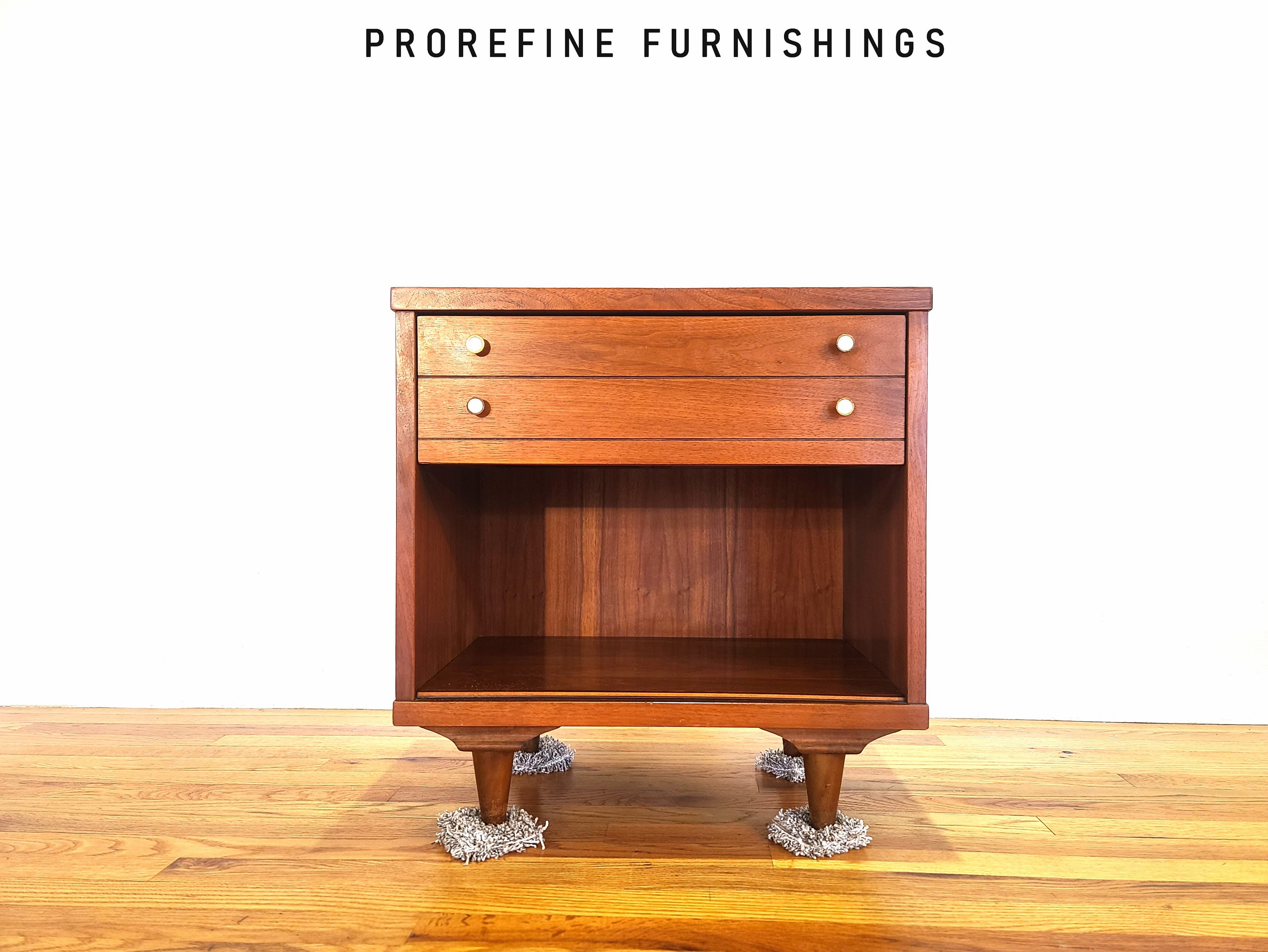 Johnson discount carper nightstand
