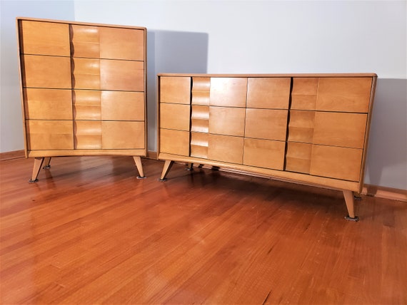 Mid Century Heywood Wakefield Trophy Series Five Piece Bedroom Set