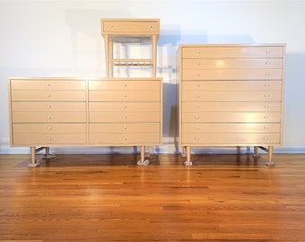 Mid Century American of Martinsville Three Piece Bedroom Set