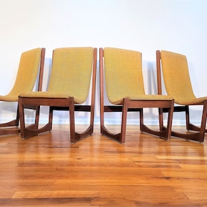 Mid Century High Back and Scooped Set of Four Dining Chairs