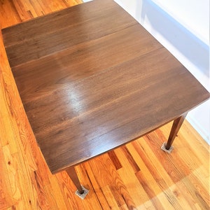 Mid Century Broyhill Dining Table