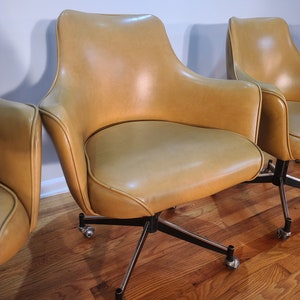 Vintage Set of Four Vinyl Swivel Dinette Chairs image 10