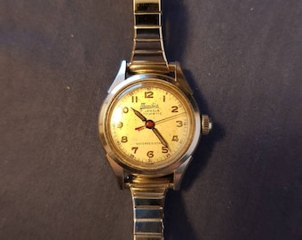 Vintage Mondia (Zenith) Automatic 17 Jewels Ladies Watch