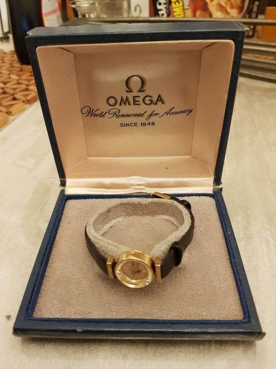 omega 17 jewels 18k watch
