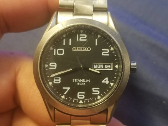 seiko 50m watch price