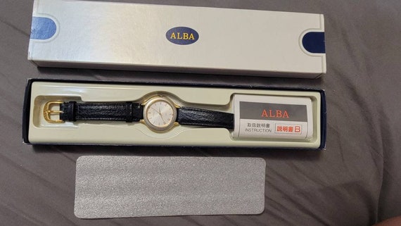 時計 SEIKO LUCENT LADIES QUARTZ 7N01-6740 SEIKO LUCENT Lady Quartz Watch White dial Japan 90s Vintage