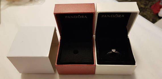 Pandora clear 2024 one love ring