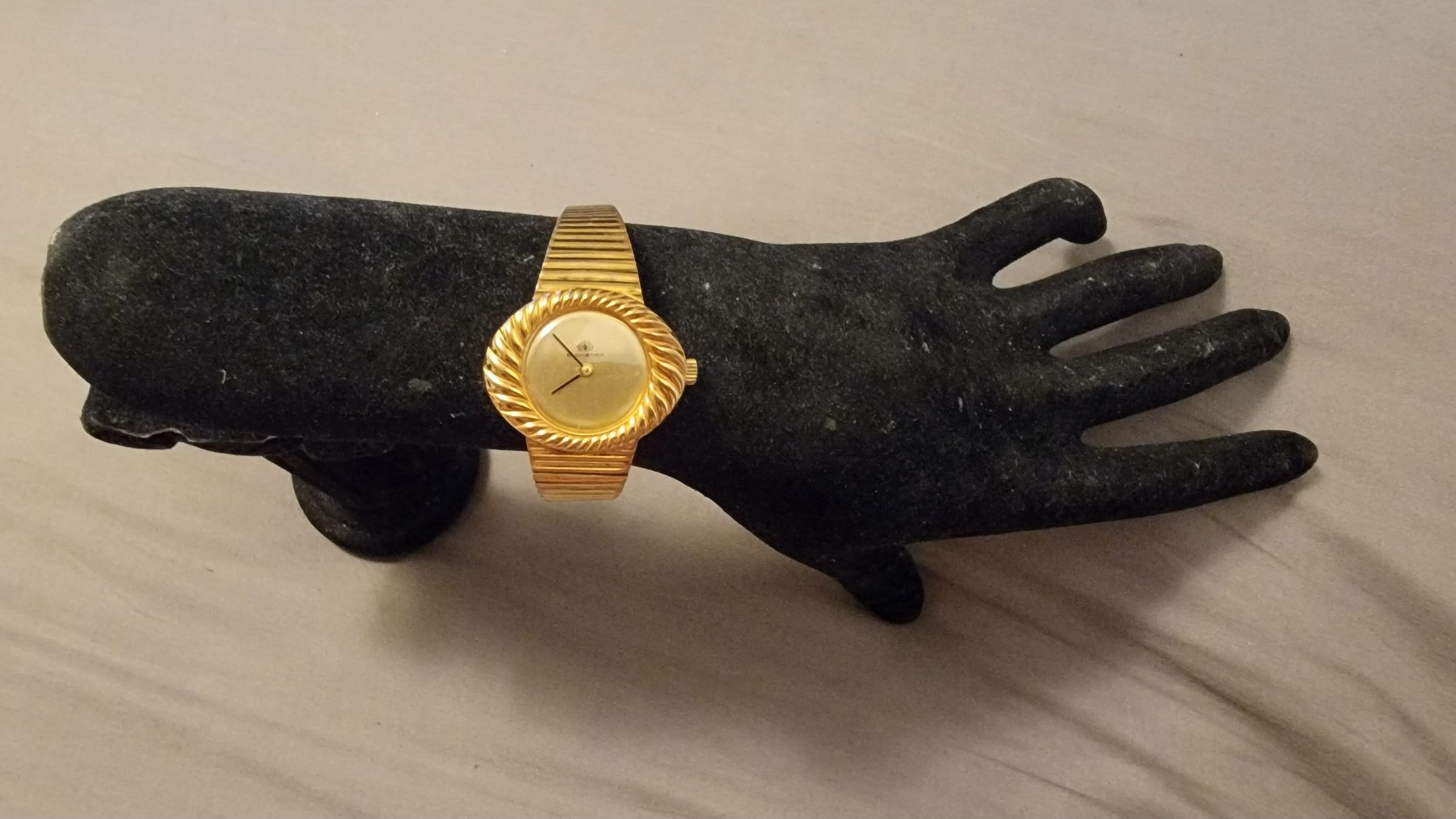 Rare Vintage Bucherer Gold Plated Swiss Made Manual Wind Ladies Watch