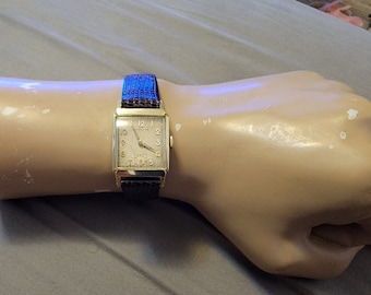 Vintage Hamilton Cedric 14K Gold Filled Rectangular Manual