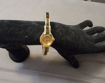 Vintage Bucherer vergoldete Emaille Blumen Design Quarz Manschette Armband Uhr