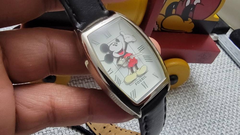 FOSSIL】ビンテージ ミッキーマウス腕時計 木製玩具付き