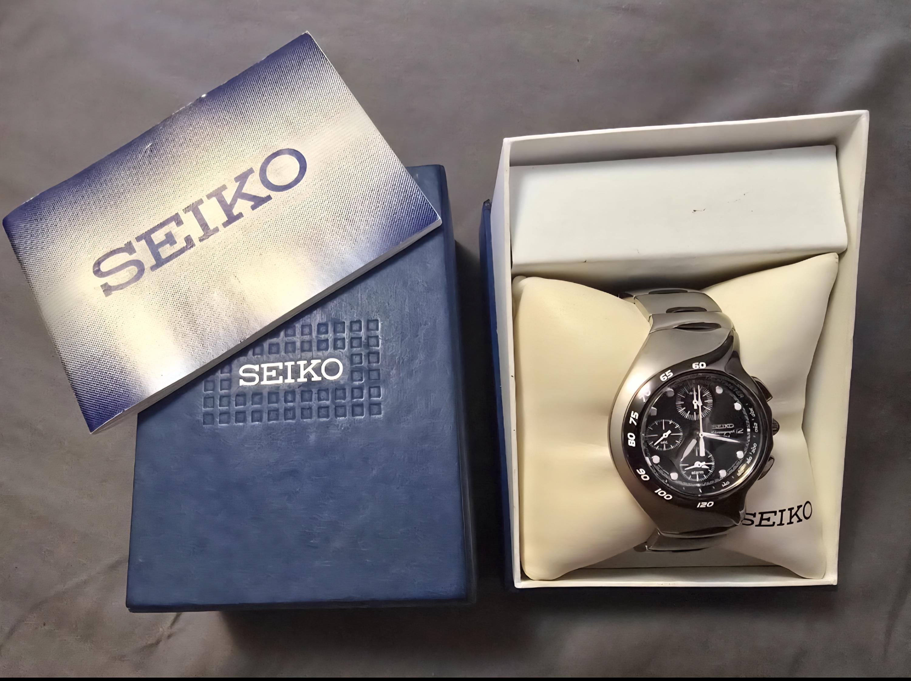 Vintage Seiko 7T62-OAMO Stainless Steel Chronograph Tachymeter