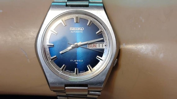 Vintage Seiko 7009 8079 Blue Dial Stainless Steel Day Date Automatic Men s Watch