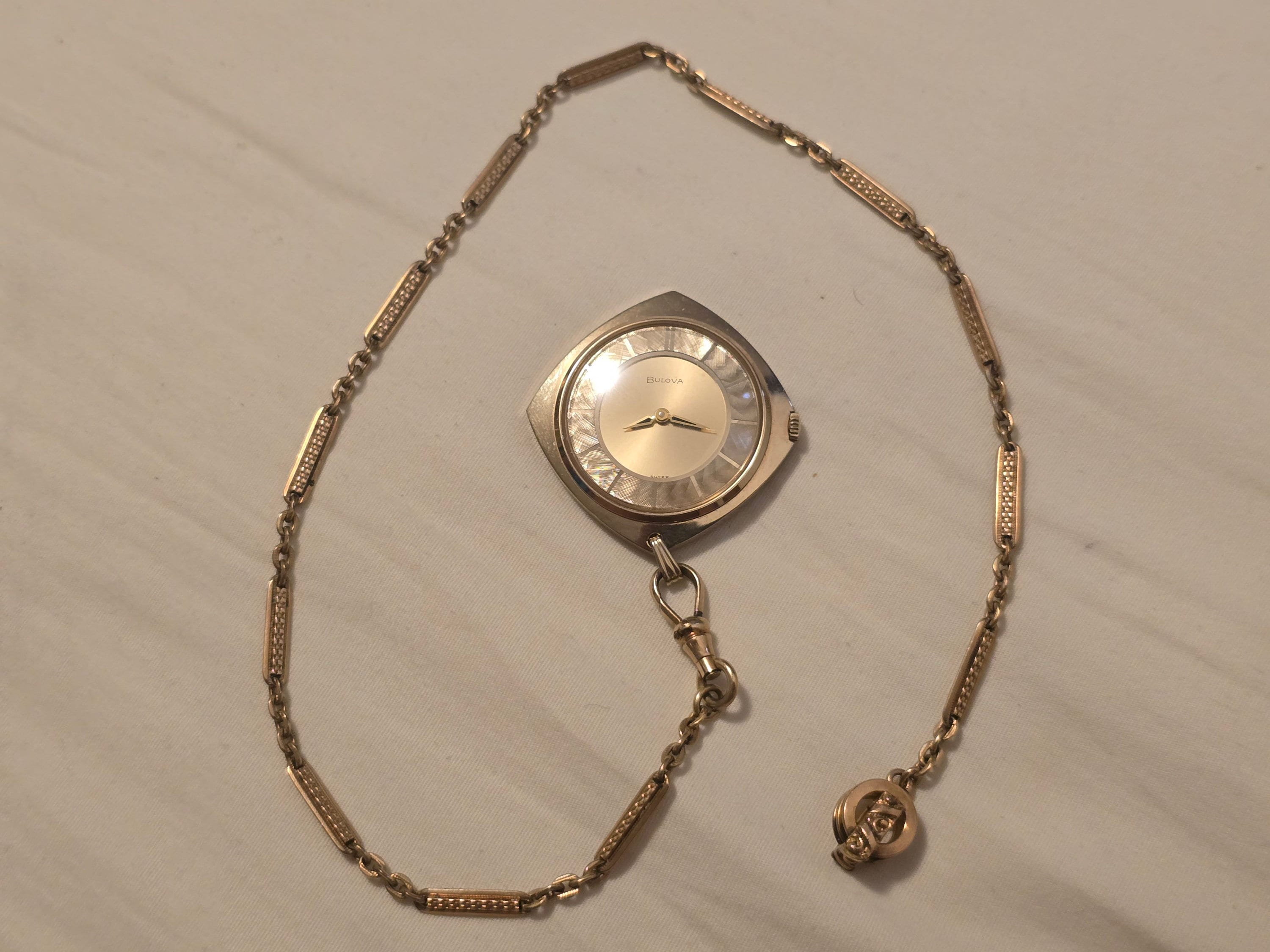 Rare Vintage Bulova Gold Plated Swiss Made Manual Wind 