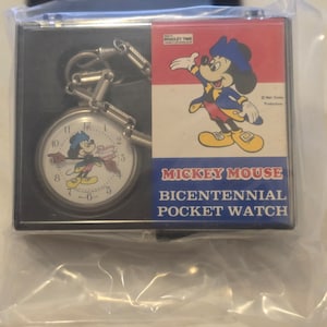 Rare Vintage Vintage Mickey Mouse 1976 Bicentennial Manual Wind Pocket Watch