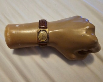 Raro vintage Zodiac Margrove 10K Gold Filled Sub-Second Rectangular Manual Wind Reloj para hombre
