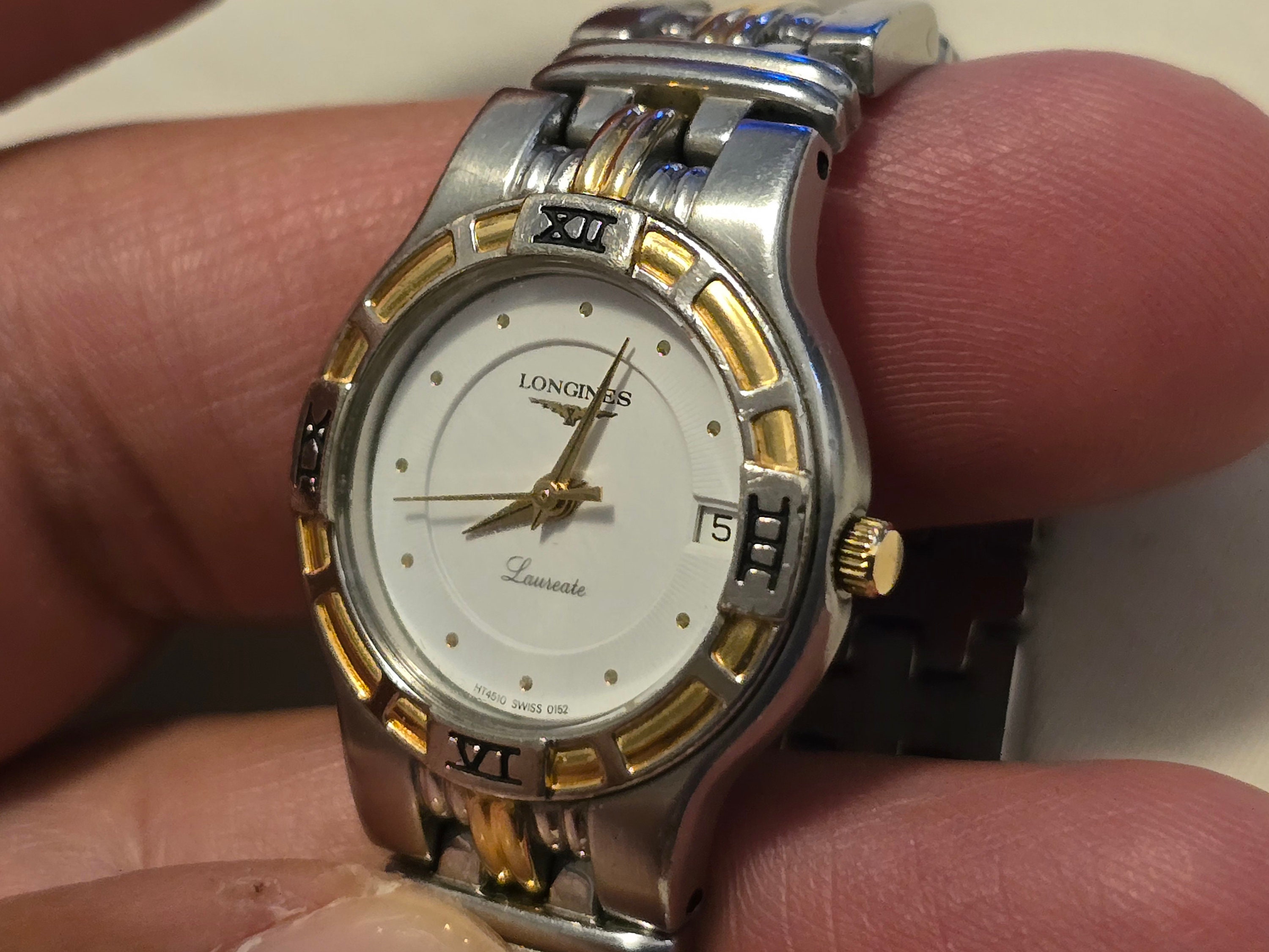 Vintage Longines Laureate HT4510 18k Gold & Stainless Steel  display picture 1