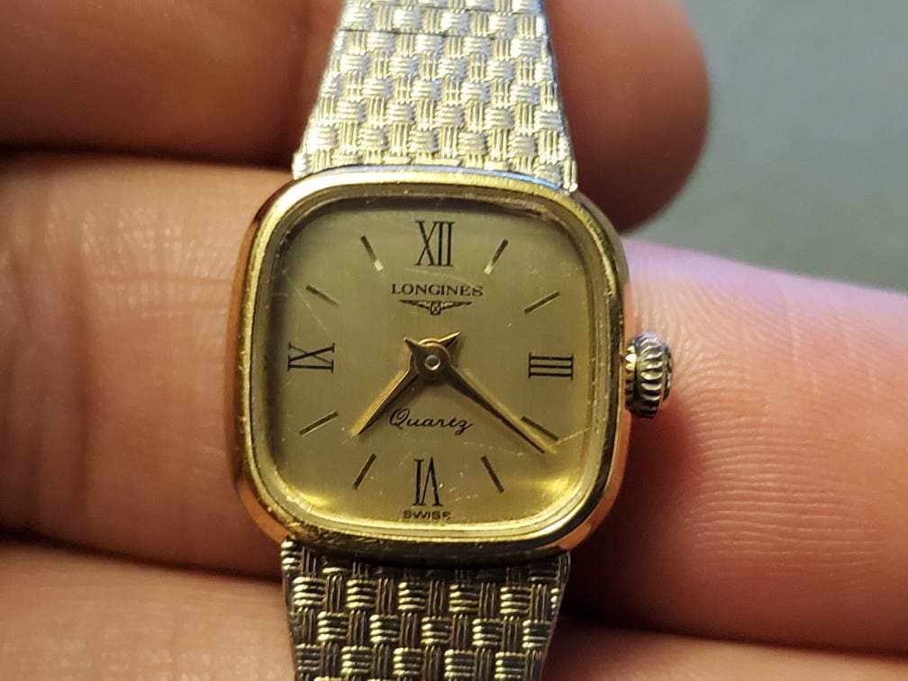 Vintage Longines Gold Plated Swiss Made Quartz Ladies Watch Vintage Longines Gold Plated Swiss Made Quartz Ladies Watch