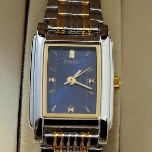 Vintage Seiko V401-5660 Stainless Steel & shops Gold Plated Blue Dial Rectangular Quartz Ladies Watch
