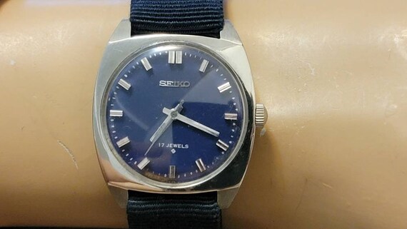 Rare Vintage Seiko 66-8070 blue Dial 17 Jewels Manual Wind - Etsy