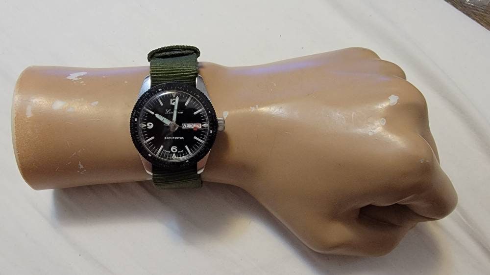 Vintage Diver Watch - Etsy Vintage Diver Watch - Etsy