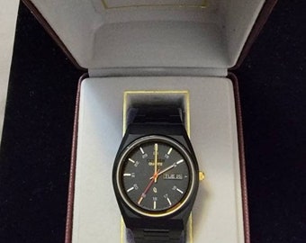 VINTAGE CITIZEN MULTI ALARM LCD WATCH 4-097246 TA 40-1081 GN