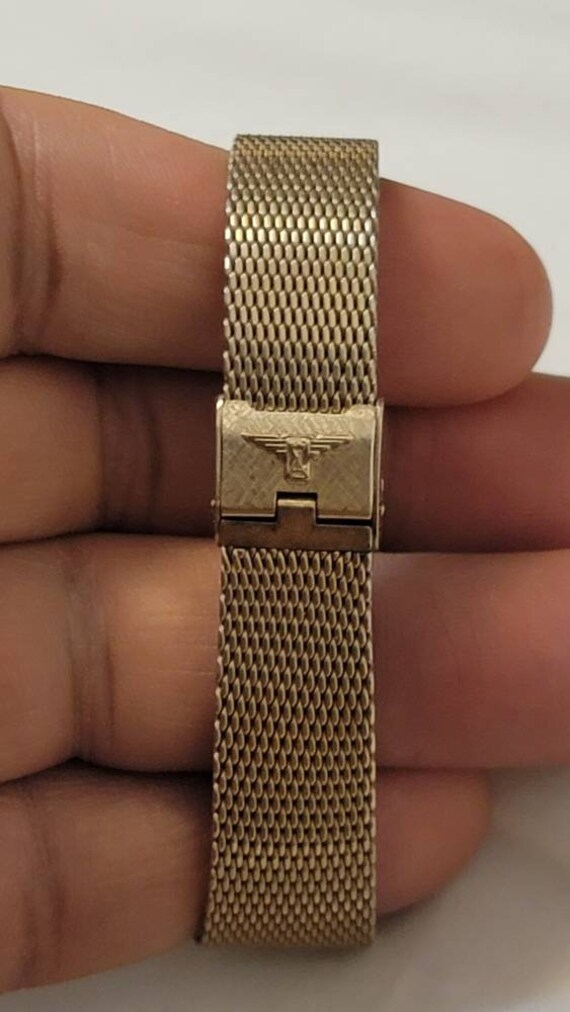 Longines admiral 5 estrellas oro hotsell