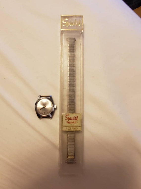 Vintage Tressa 17 Jewels Manual Wind Ladies Watch - Etsy