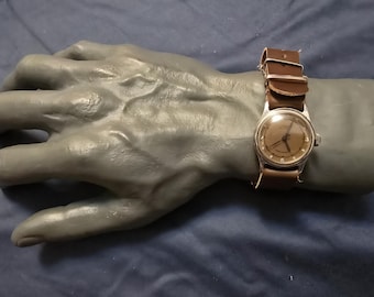 Raro orologio da uomo vintage Mido Multifort Super Military, di fabbricazione svizzera, con movimento automatico a carica automatica.