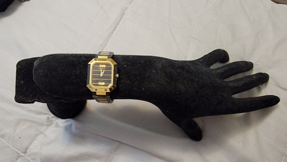 Vintage Raymond Weil Geneve 8034 PVD Coating & Gold Plated Swiss Made Quartz Ladies Watch