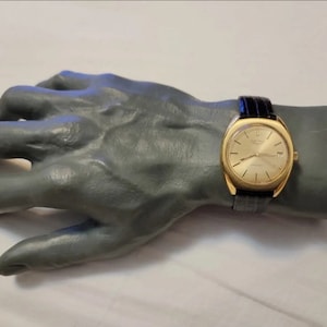 Rare Vintage Longines L890.1 Gold Plated Rectangular Automatic Men&#39;s Watch