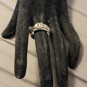 Seltene Vintage Hermes Sterling Silber & 18k Gold Gürtelschnalle Paris Damenring (Größe 9 7/5)