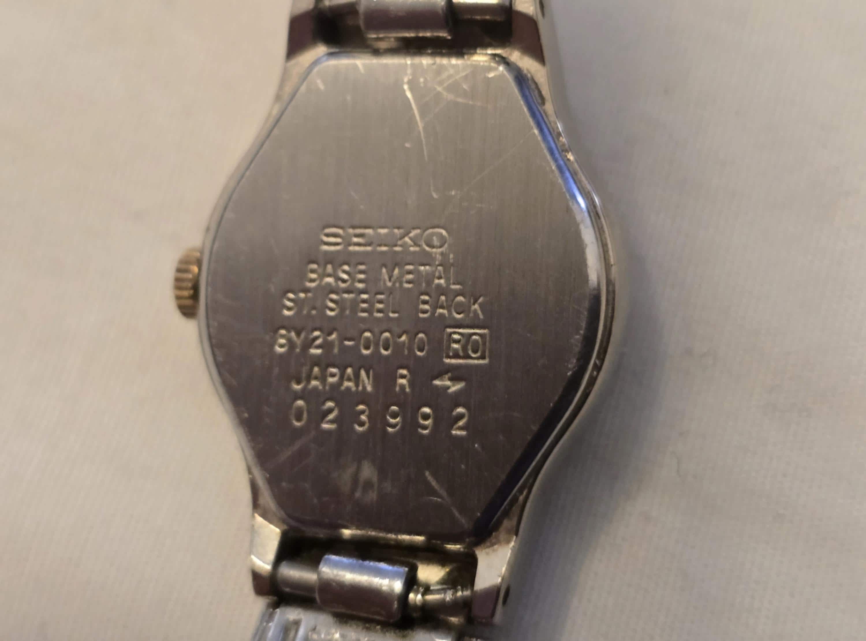 Seiko 8Y21-0040 Vintage Quartz Ladies Watch a82a9778-4ae0-43bb-9b97-  main image 3