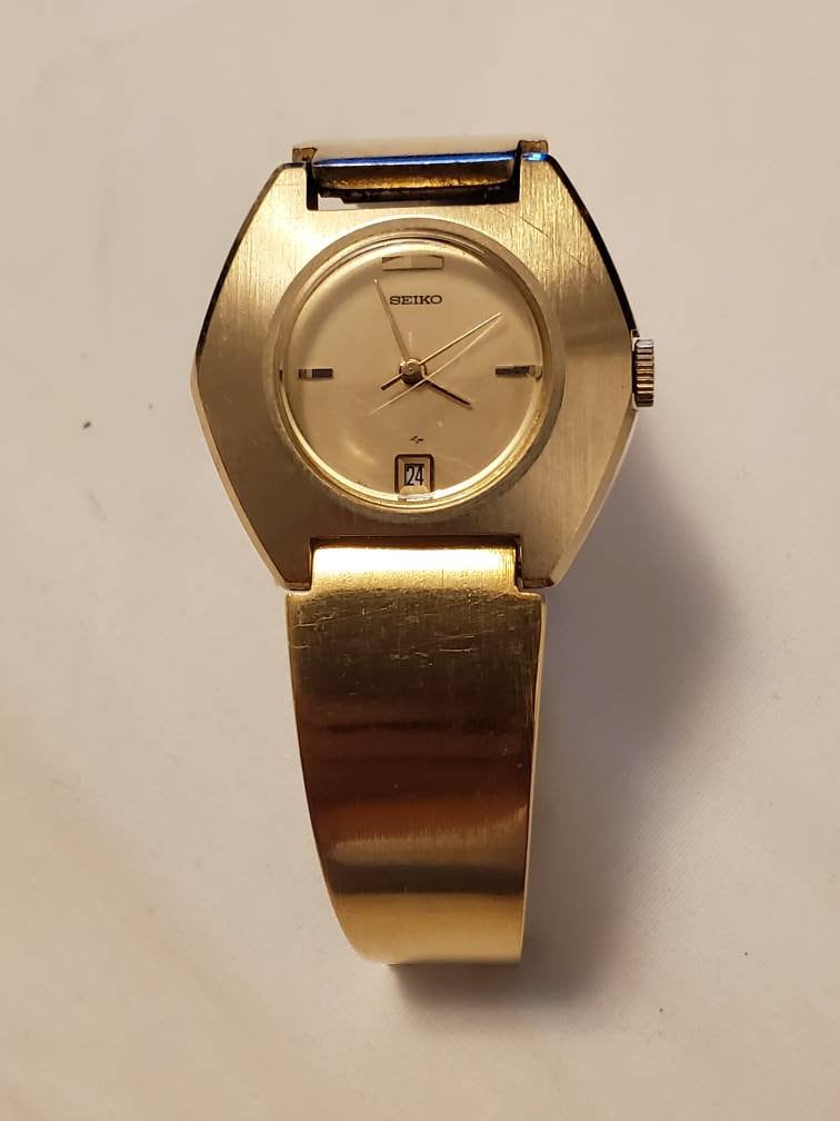 Vintage Seiko #2202-0160 Silver Angel Gold-tone Manual Wind Vintage Seiko #2202-0160 Silver Angel Gold-tone Manual Wind