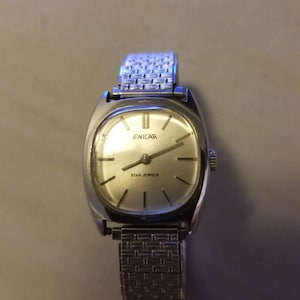 Rare Enicar Star Jewels #679-45-01 Wind-up Watch