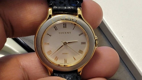 Vtg Seiko SQ Watch Men 34mm Gold Silver Tone 7123-8050 Date