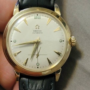 Vintage Omega Automatic Bumper 14K Solid Yellow Gold Illuminated Dial Men&#39;s Watch