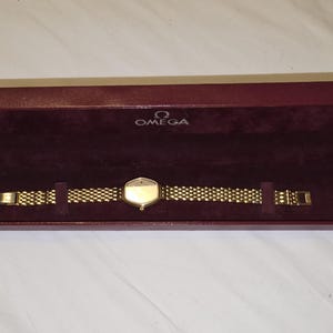 Vintage Omega De Ville 791.0881 Gold Plated Champagne Dial Swiss Made Quartz Ladies Watch
