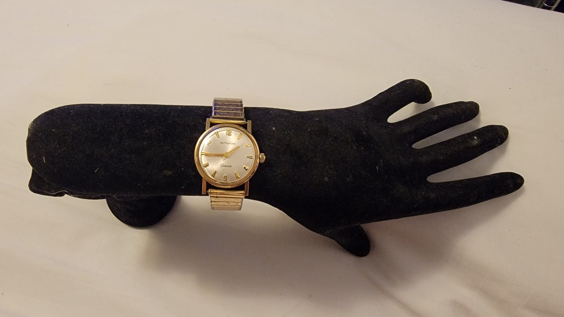 Vintage Wittnauer Geneve 10K Gold Filled Swiss Made Manual Wind