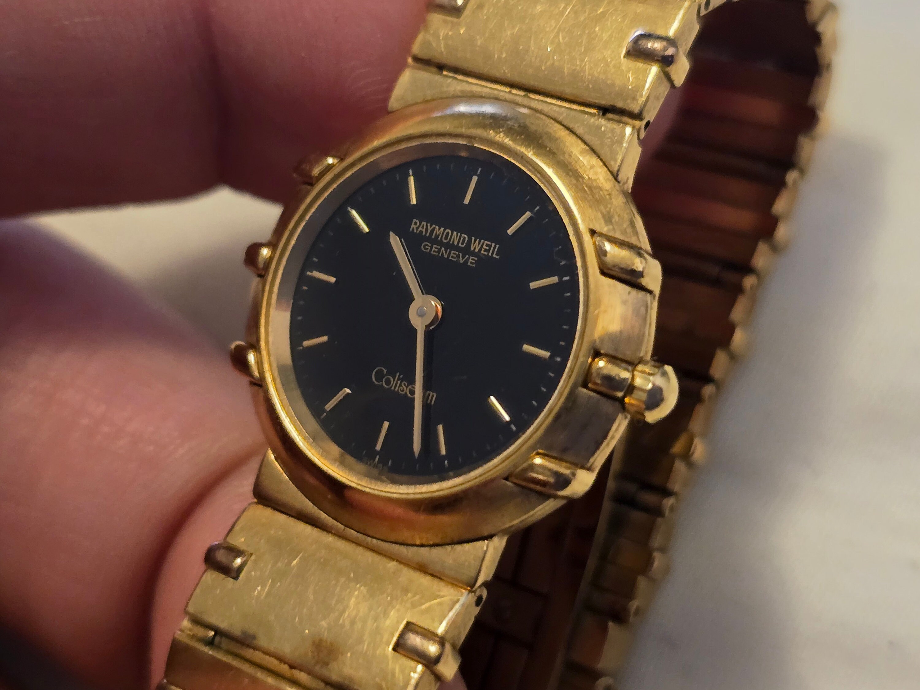 Vintage Raymond Weil Geneve Coliseum (8084.1149) 18K Gold