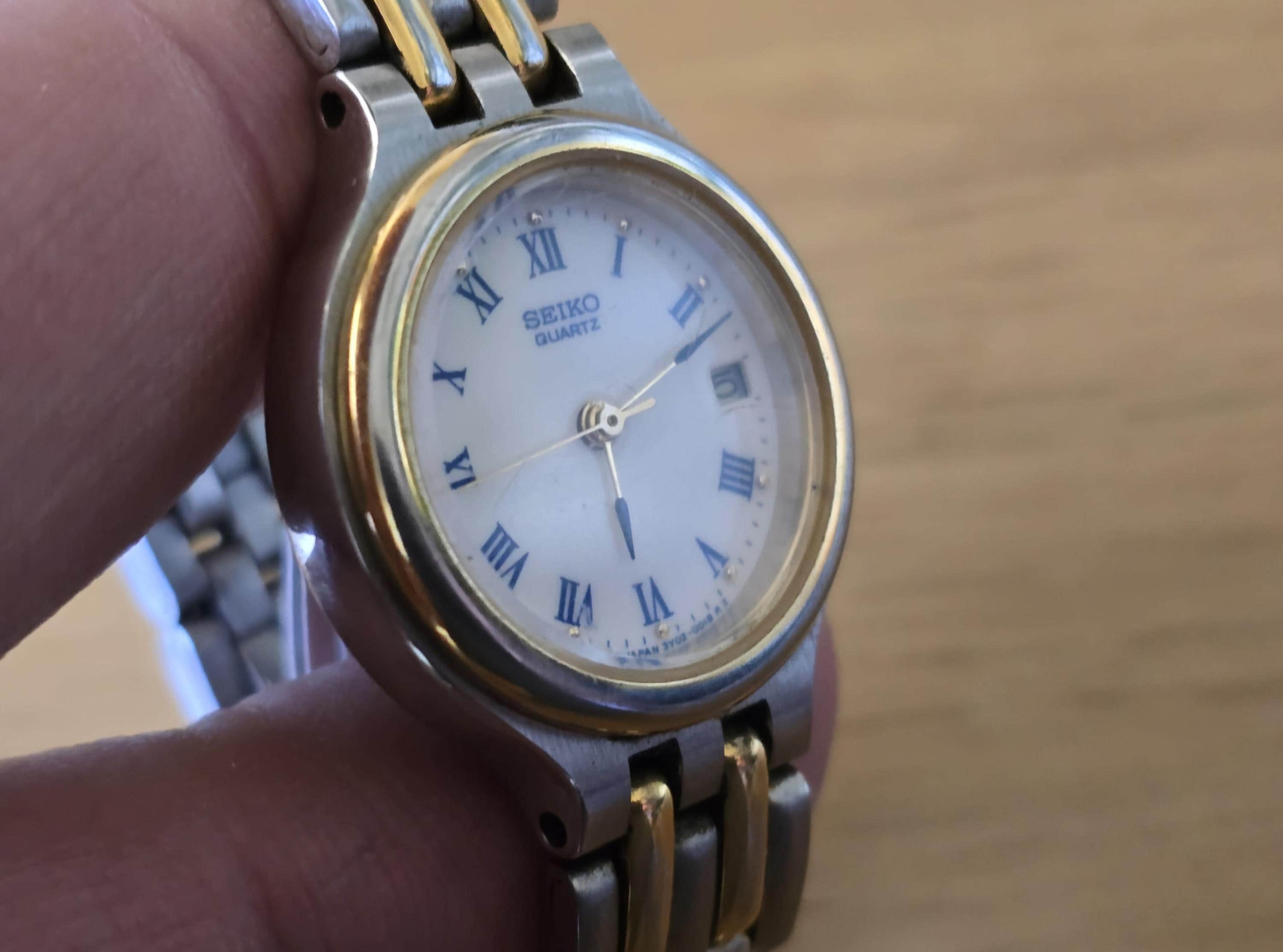Vintage Seiko 3Y02-0859 Two-tone Quartz Ladies Watch - Etsy display picture 1
